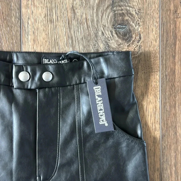 NWT Blank NYC The Baxter Faux Leather Pants Black Size 26 - Picture 7 of 12